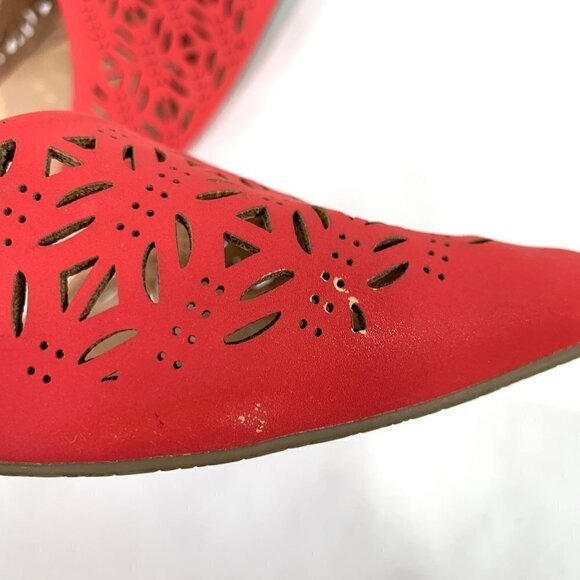 Madden Girl G-ELLY D'Orsay Flats Pointed Toe Red Perforated Vegan Leather Sz 11 - Picture 9 of 10